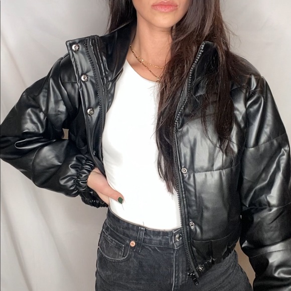 Cropped Puff Jacket - Picture 2 of 5